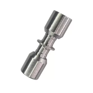 União Lokring 1/4 x 1/4 Alumínio Peso: 0,010 G Material: Alumínio A União Lokring é usada para unir tubos que se encontram em áreas onde ocorre o uso incorreto de brasagem. Esse processo evita a oxidação interna dos tubos, sem deixar qualquer resíduo que possa contaminar os circuitos de refrigeração. É tipo de vedação é a mais correta, pois ao evitar a brasagem, não ocorre a emissão de gases tóxicos. - Junta União Lokring de Alumínio Medidas 1/4 X 1/4 - 6 NK AL 00 - 6MM - Junta união para refrigeração e ar condicionado para alicates Lokring. - Junta de alumínio para emendas de alumínio x alumínio ou alumínio x cobre.